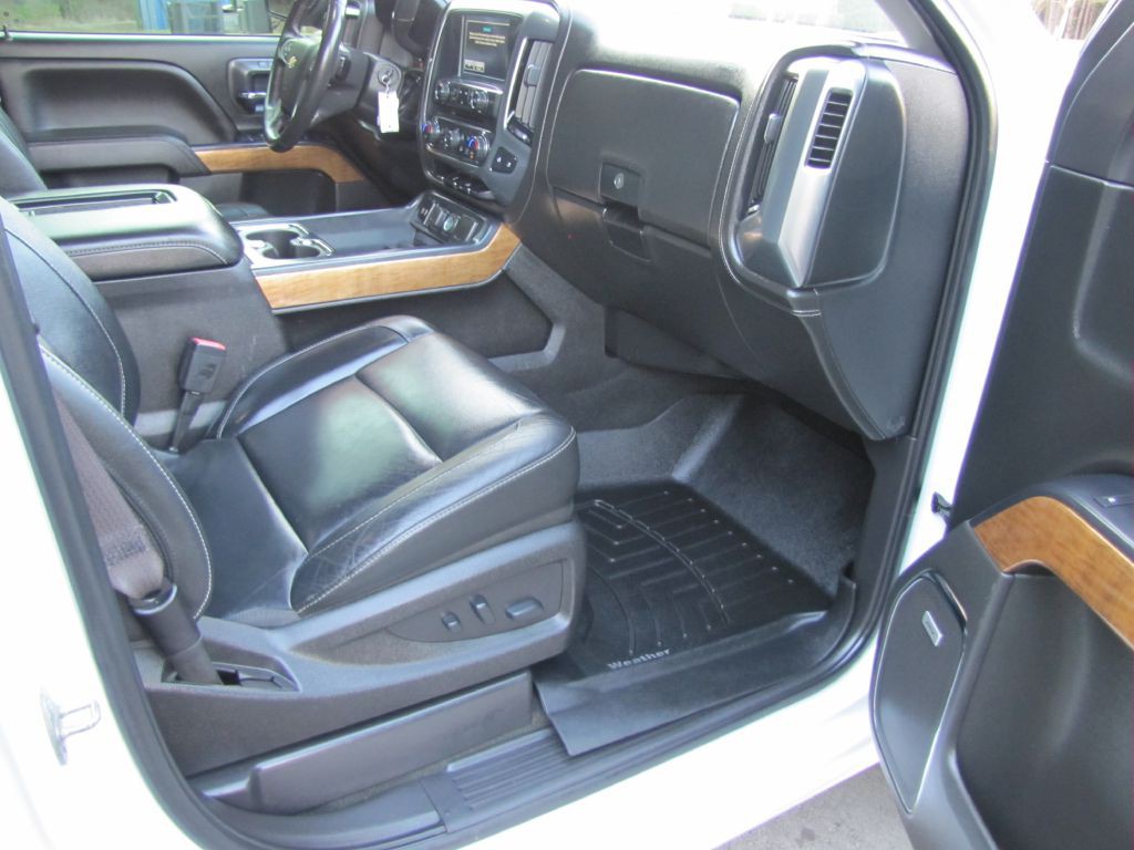 2017 Chevrolet Silverado 1500 Image 14