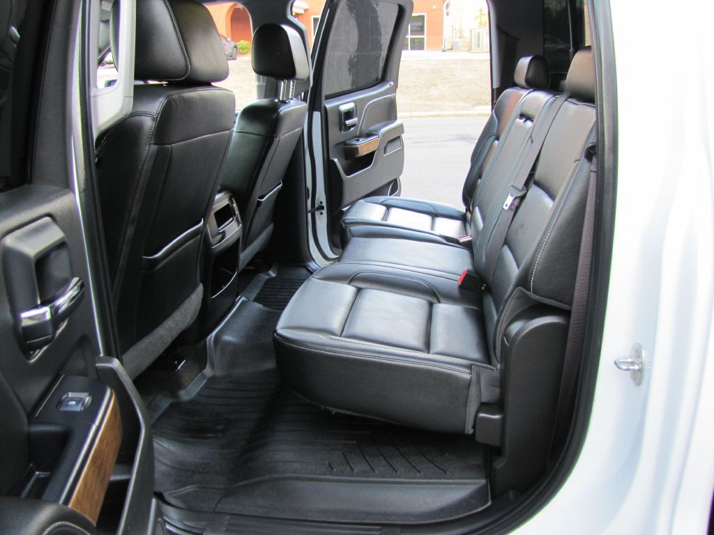 2017 Chevrolet Silverado 1500 Image 18