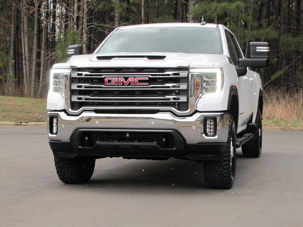 2023 GMC Sierra 2500 Image 9