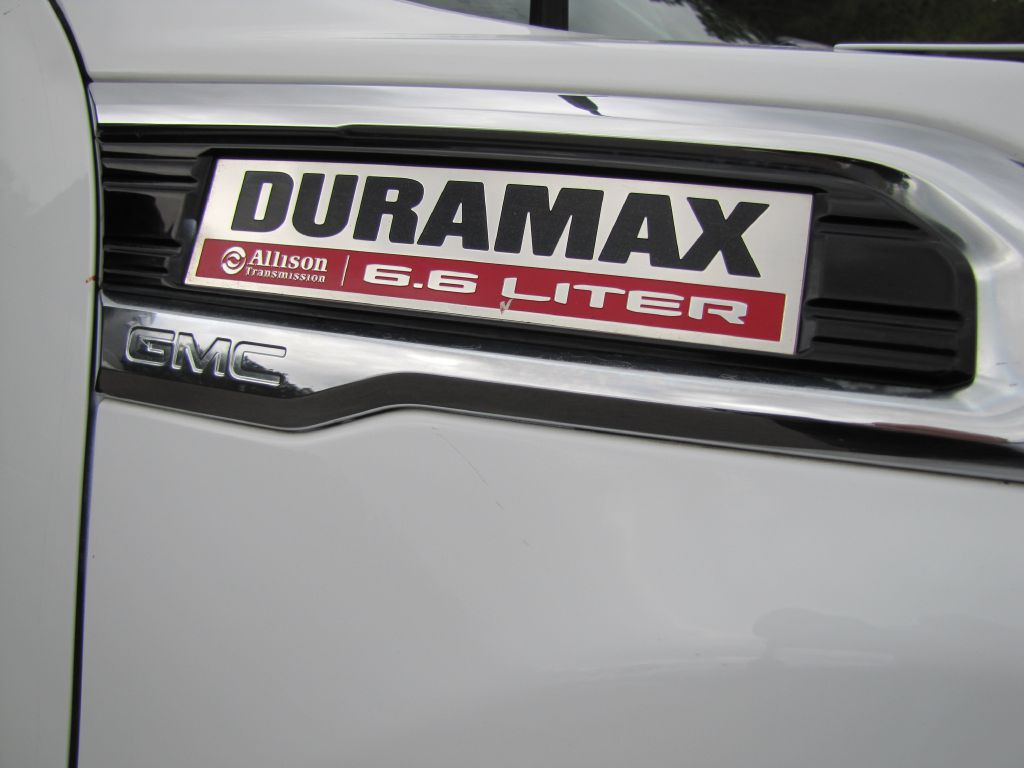 2023 GMC Sierra 2500 Image 24