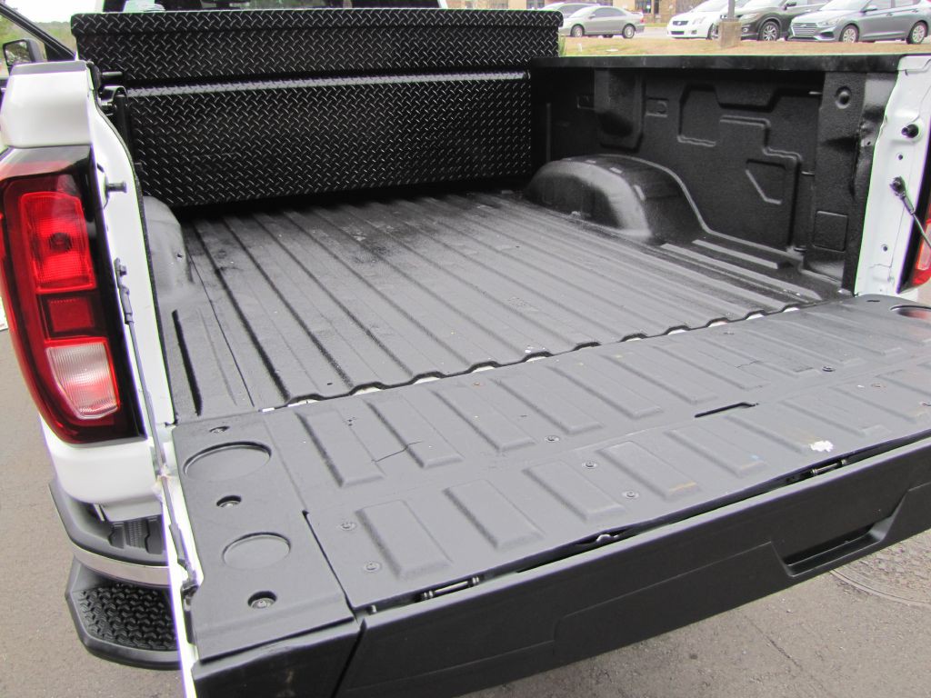 2023 GMC Sierra 2500 Image 32