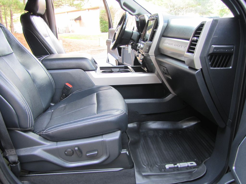 2022 Ford F-250 Image 22