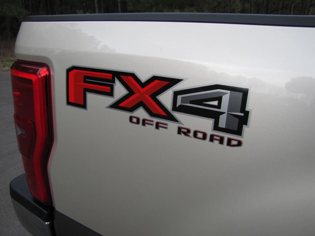 2017 Ford F-250 Image 32