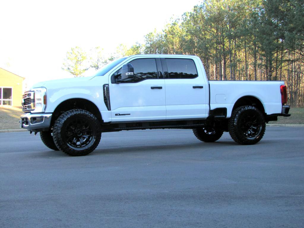 2024 Ford F-250 Image 3
