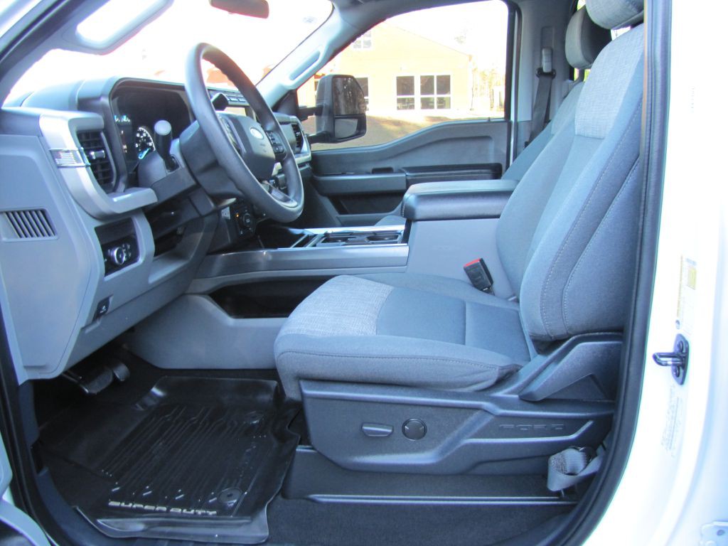 2024 Ford F-250 Image 14