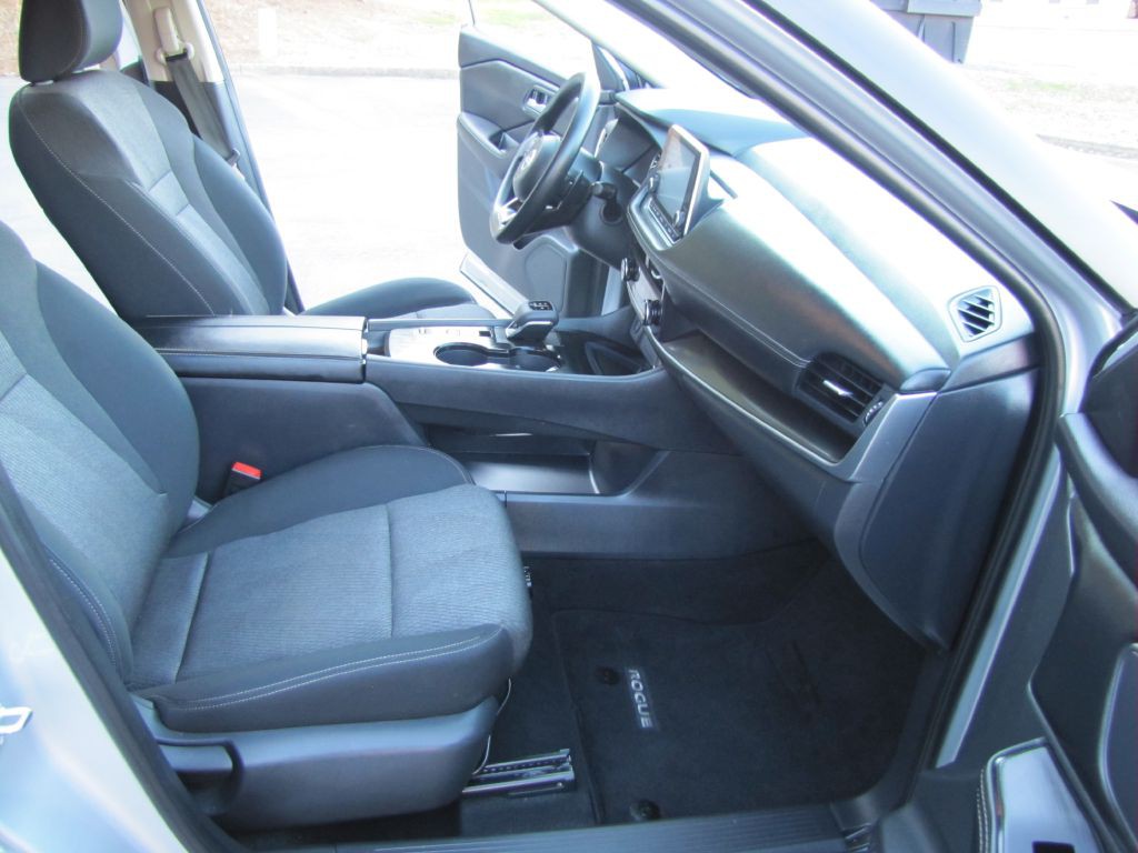 2024 Nissan Rogue Image 24