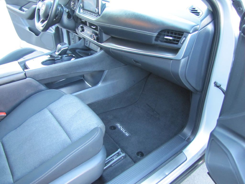 2024 Nissan Rogue Image 25