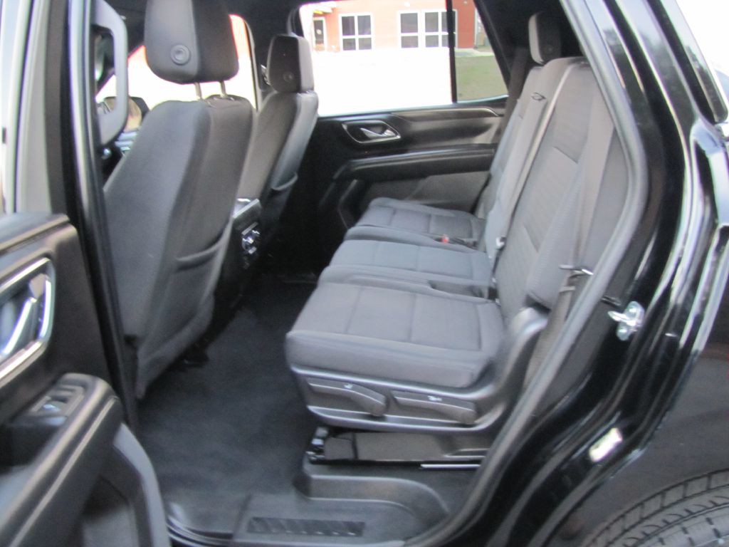 2023 Chevrolet Tahoe Image 17