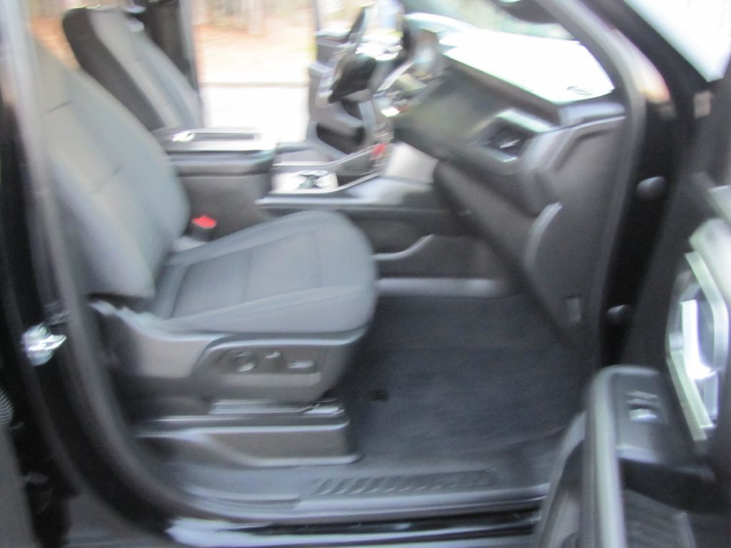 2023 Chevrolet Tahoe Image 22