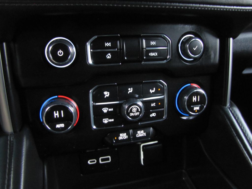 2023 Chevrolet Tahoe Image 35