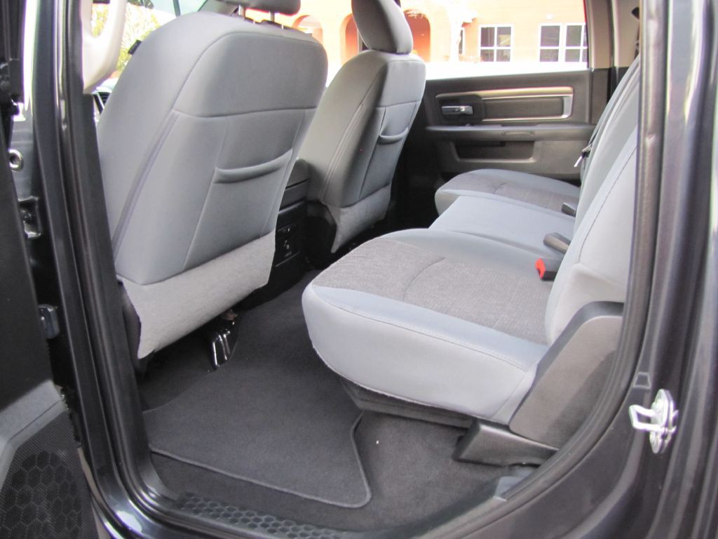 2018 Dodge Ram 1500 Image 17