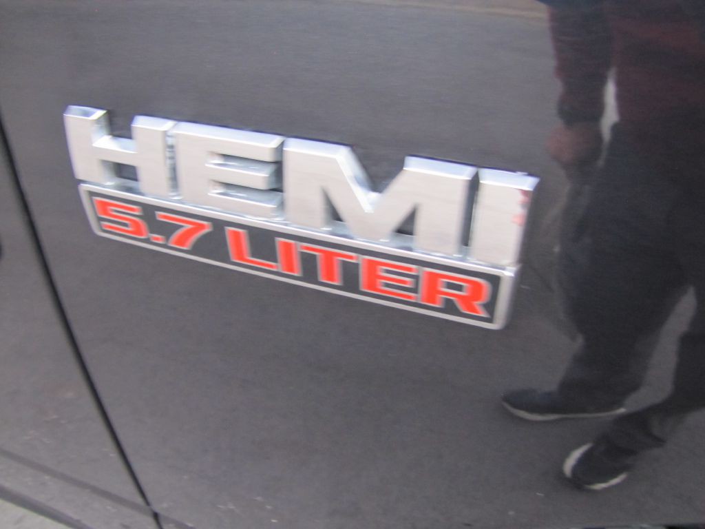 2018 Dodge Ram 1500 Image 25