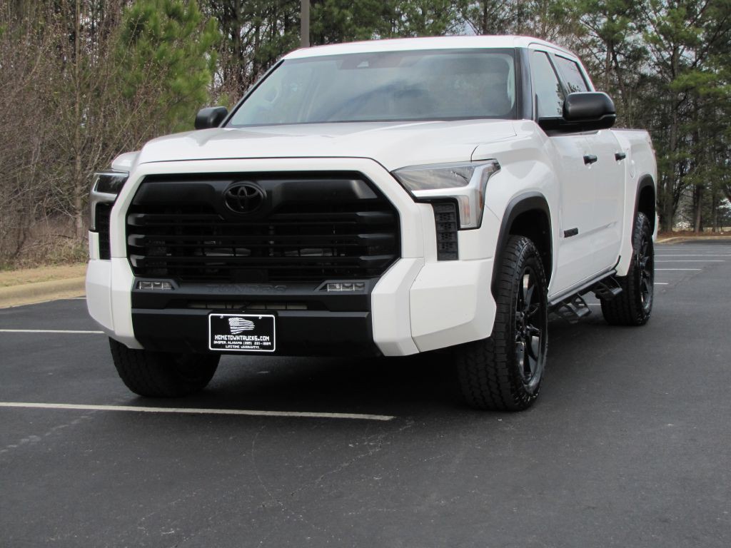 2023 Toyota Tundra Image 9