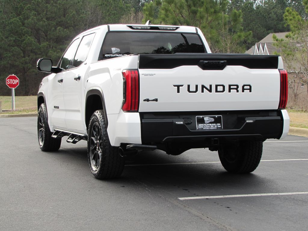 2023 Toyota Tundra Image 10