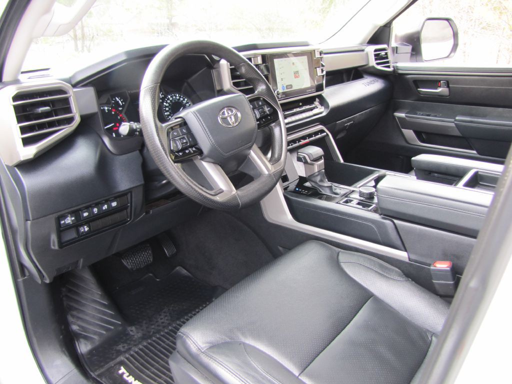 2023 Toyota Tundra Image 21