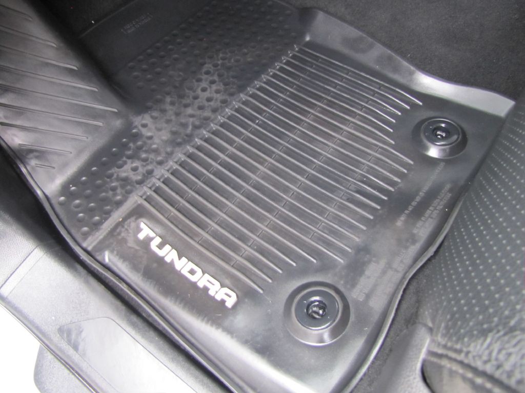 2023 Toyota Tundra Image 24