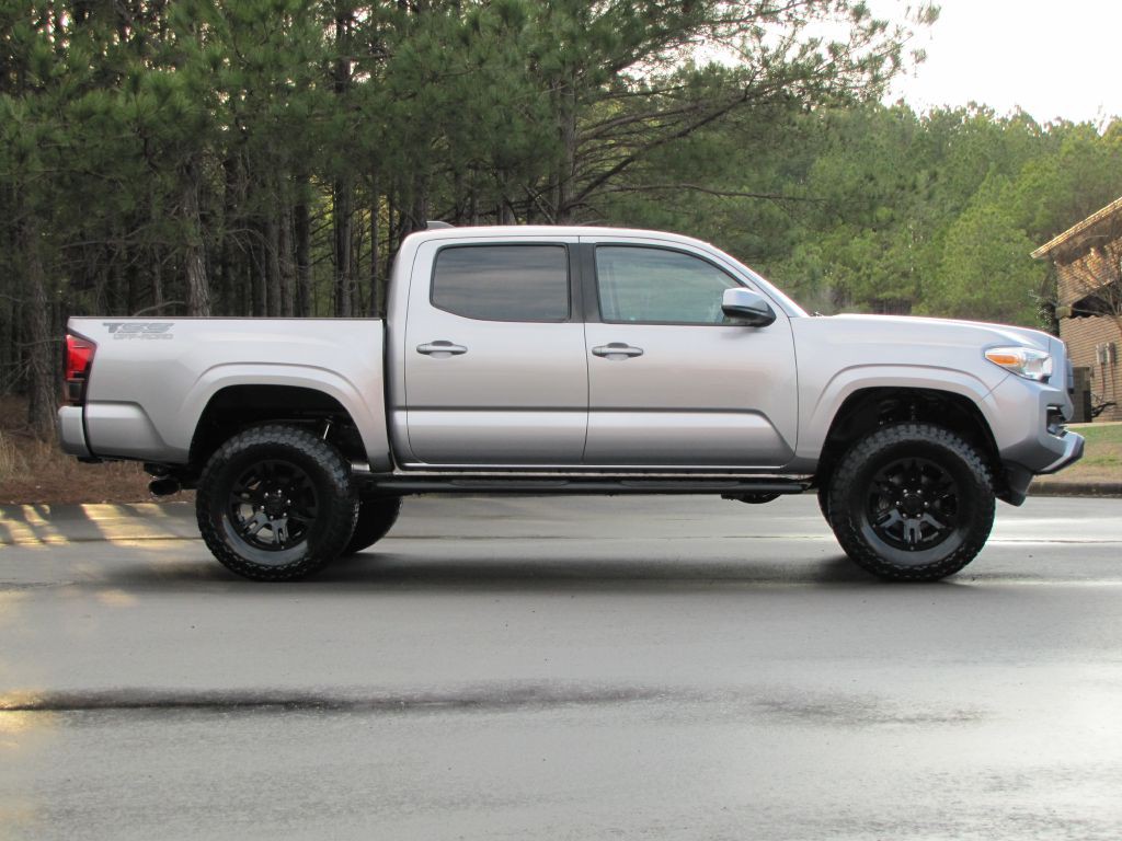 2021 Toyota Tacoma Image 4