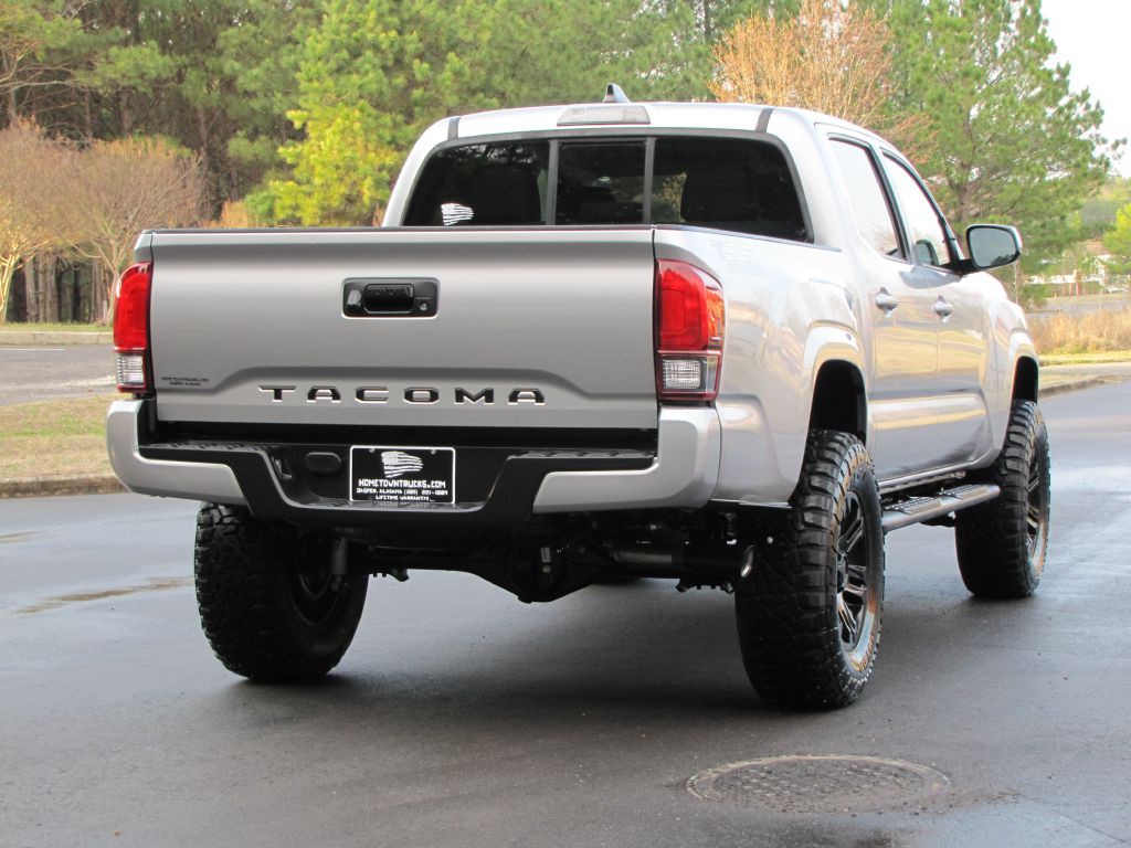 2021 Toyota Tacoma Image 11