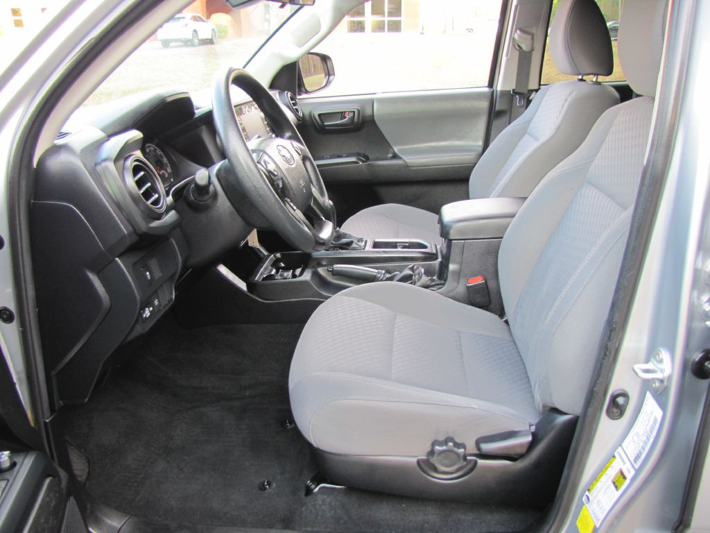 2021 Toyota Tacoma Image 20