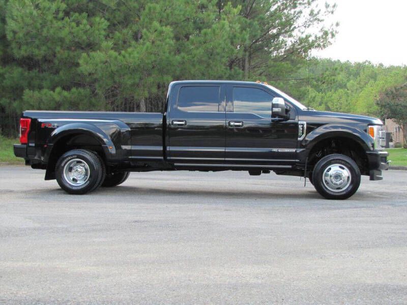2017 Ford F-350 Image 3