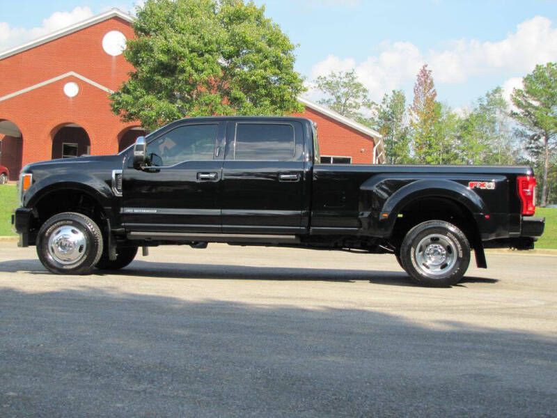 2017 Ford F-350 Image 4