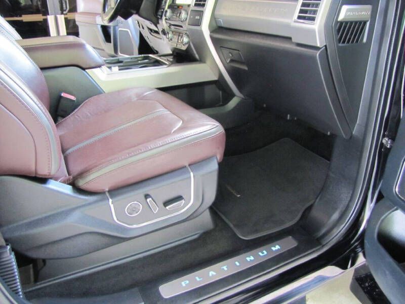 2017 Ford F-350 Image 27