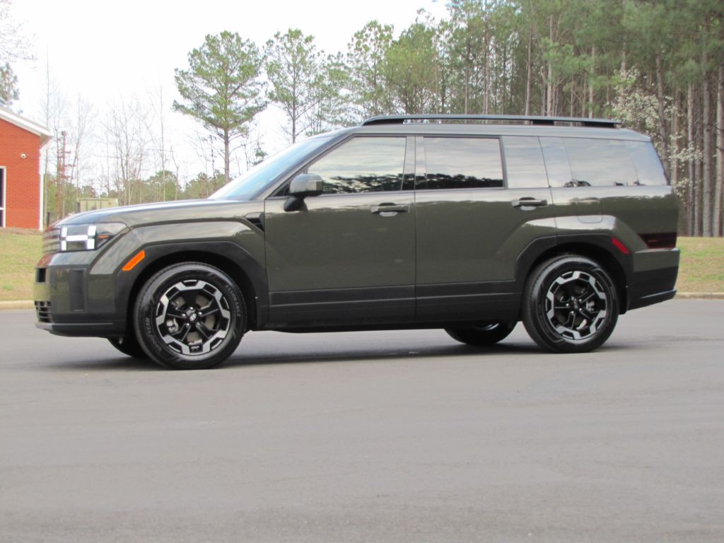 2025 Hyundai Santa Fe Image 3