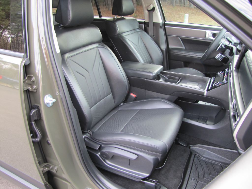 2025 Hyundai Santa Fe Image 15