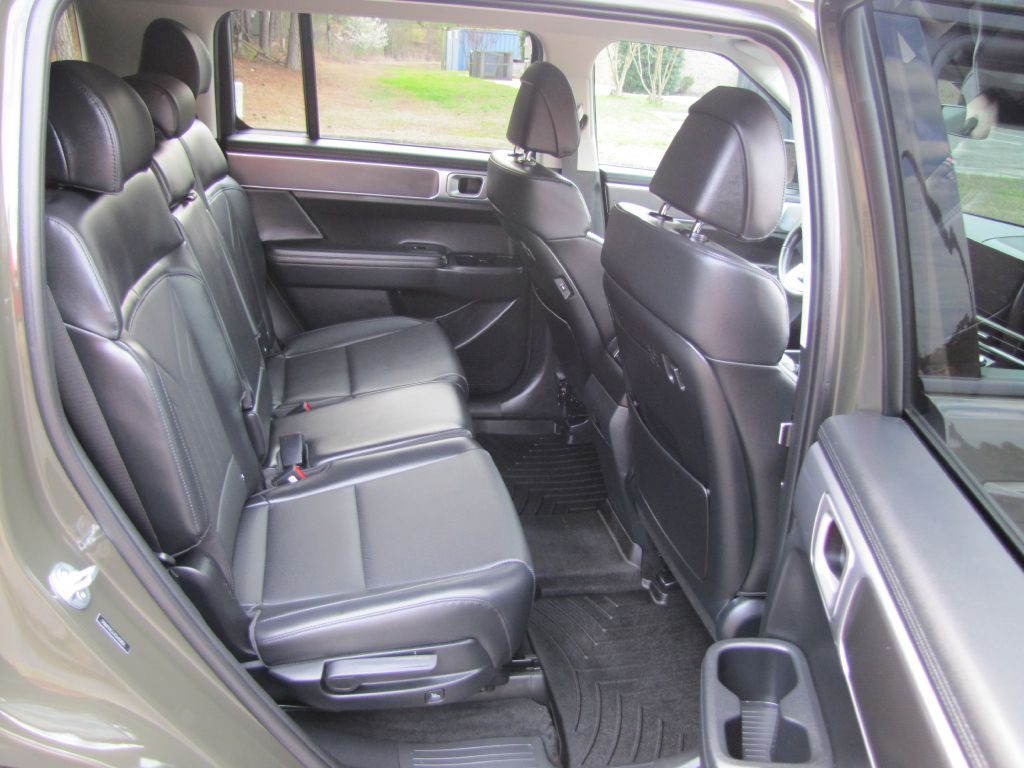 2025 Hyundai Santa Fe Image 16