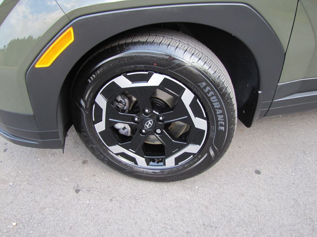 2025 Hyundai Santa Fe Image 24