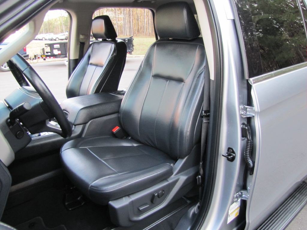 2024 Ford Expedition Image 23