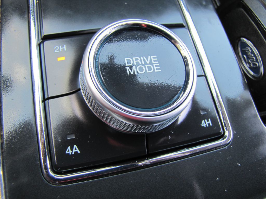 2024 Ford Expedition Image 38