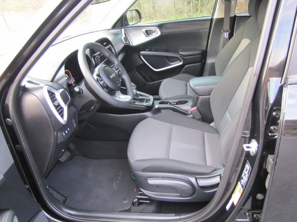 2024 Kia Soul Image 14