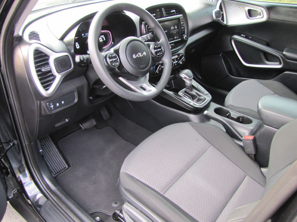 2024 Kia Soul Image 15