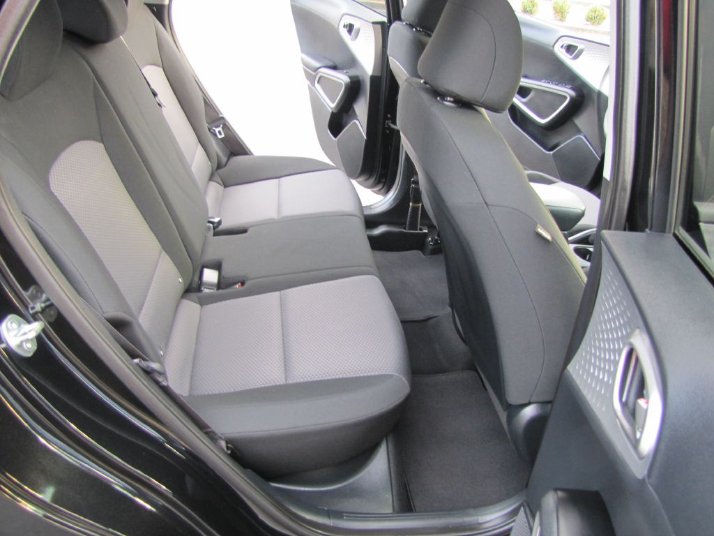 2024 Kia Soul Image 20