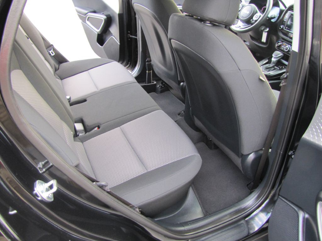 2024 Kia Soul Image 21