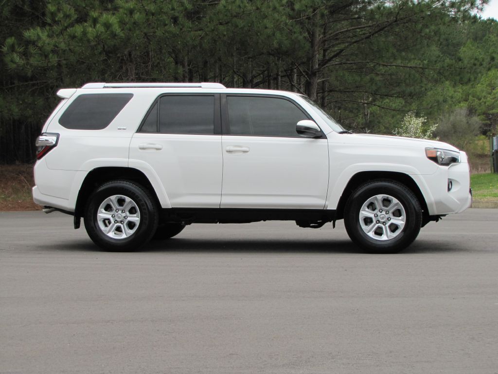 2018 Toyota 4Runner Image 4