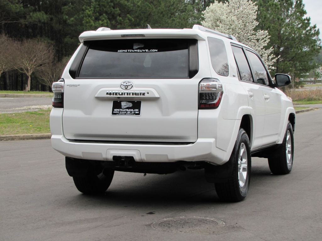 2018 Toyota 4Runner Image 11