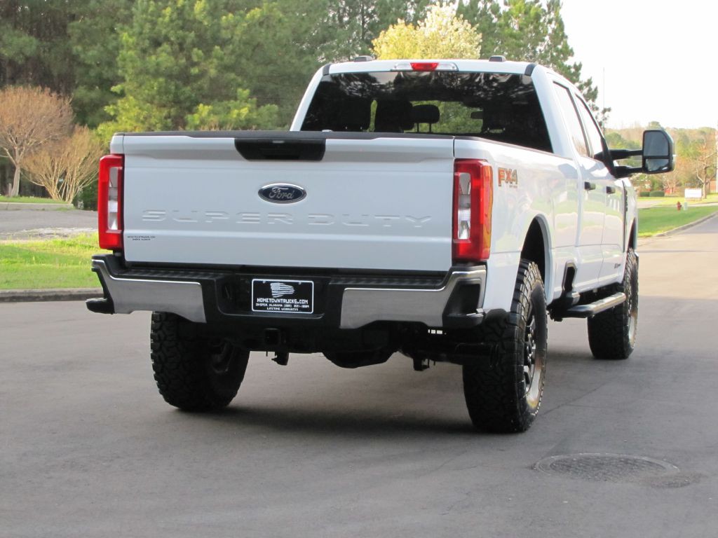 2024 Ford F-250 Image 11