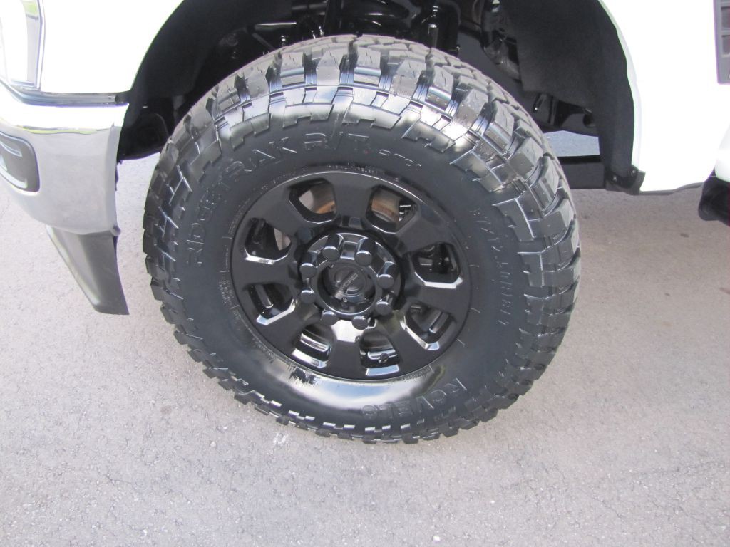 2024 Ford F-250 Image 22