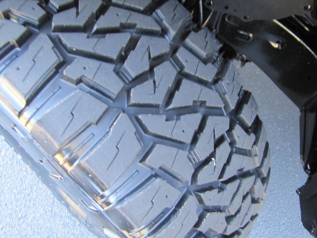 2015 Toyota Tundra Image 25