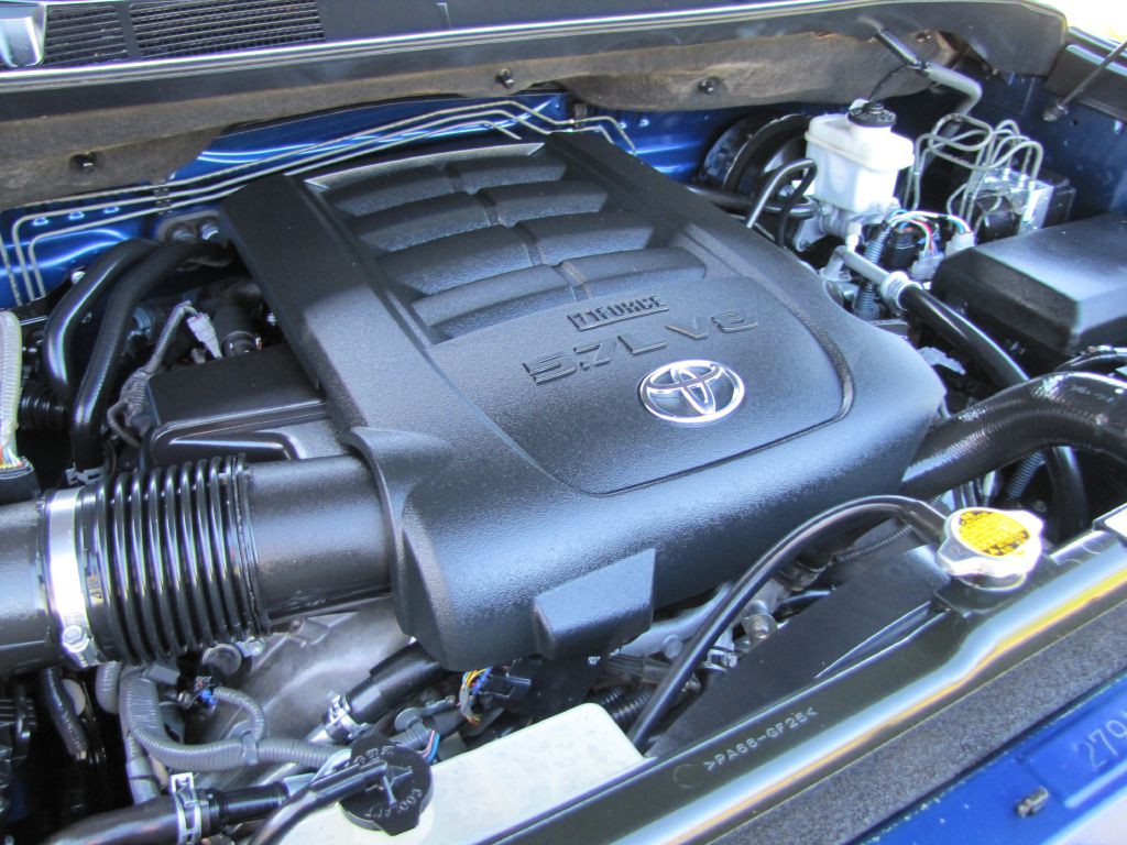 2015 Toyota Tundra Image 36