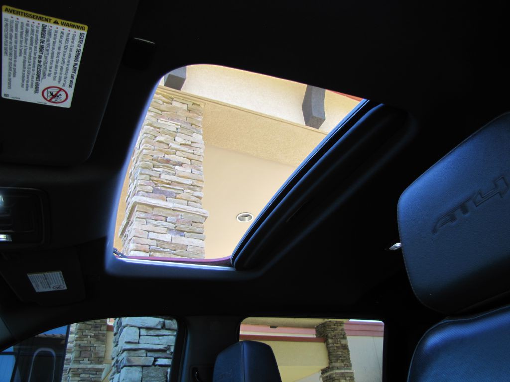 2022 GMC Sierra Image 17