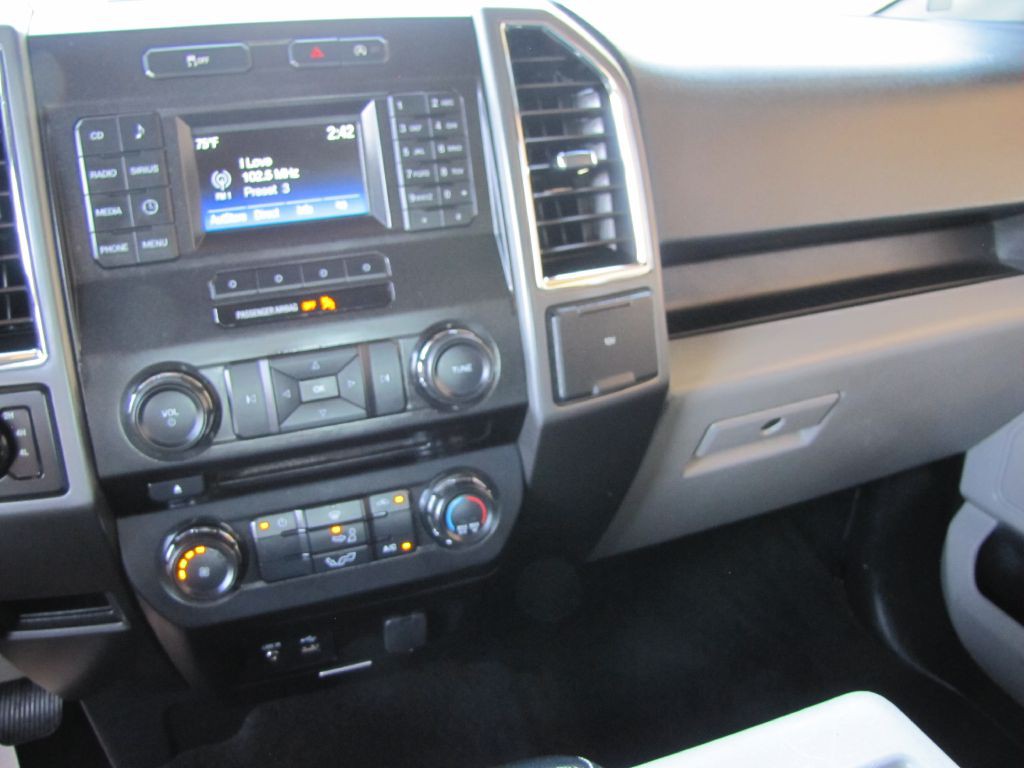 2015 Ford F-150 Image 45