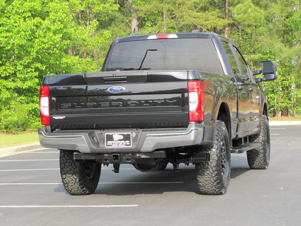 2022 Ford F-250 Image 12