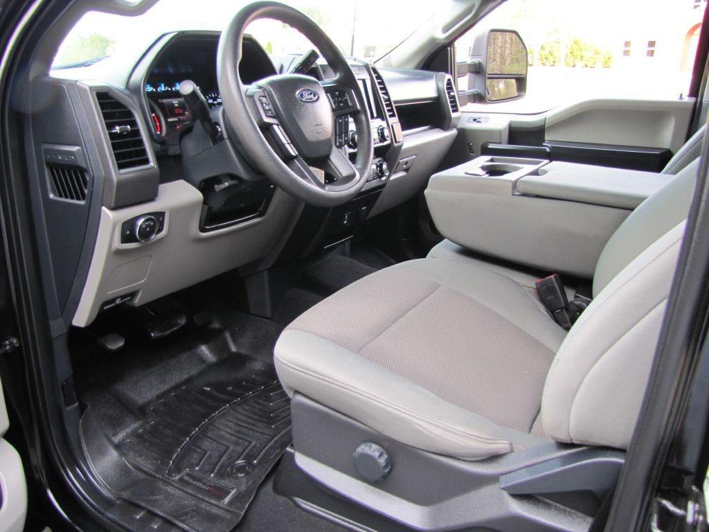 2022 Ford F-250 Image 15