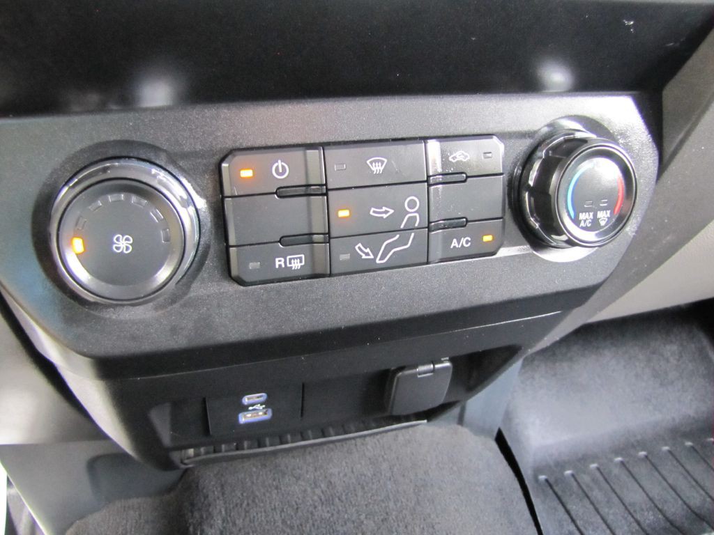 2022 Ford F-250 Image 43