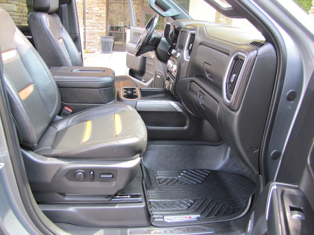 2020 GMC Sierra Image 24