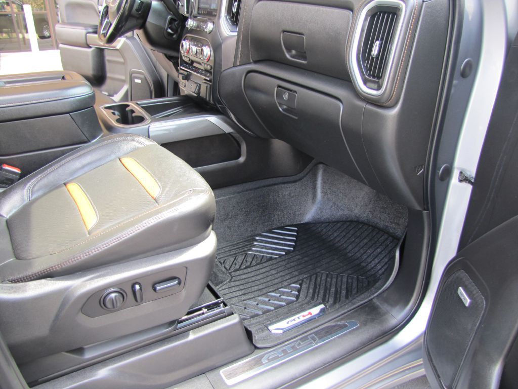 2020 GMC Sierra Image 25