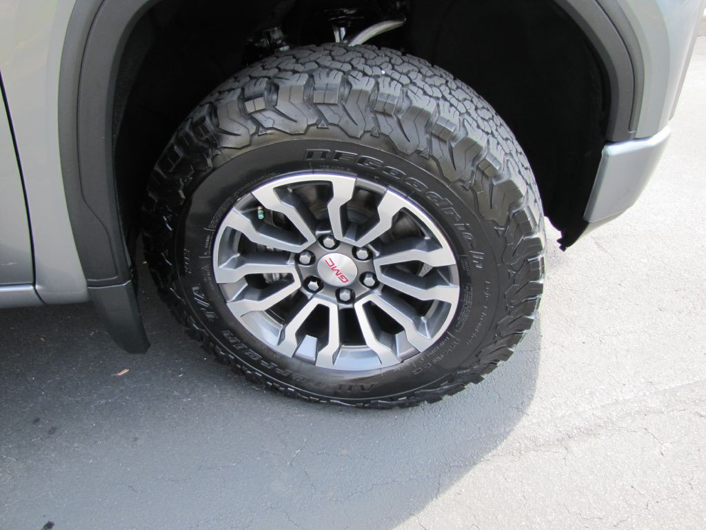 2020 GMC Sierra Image 27